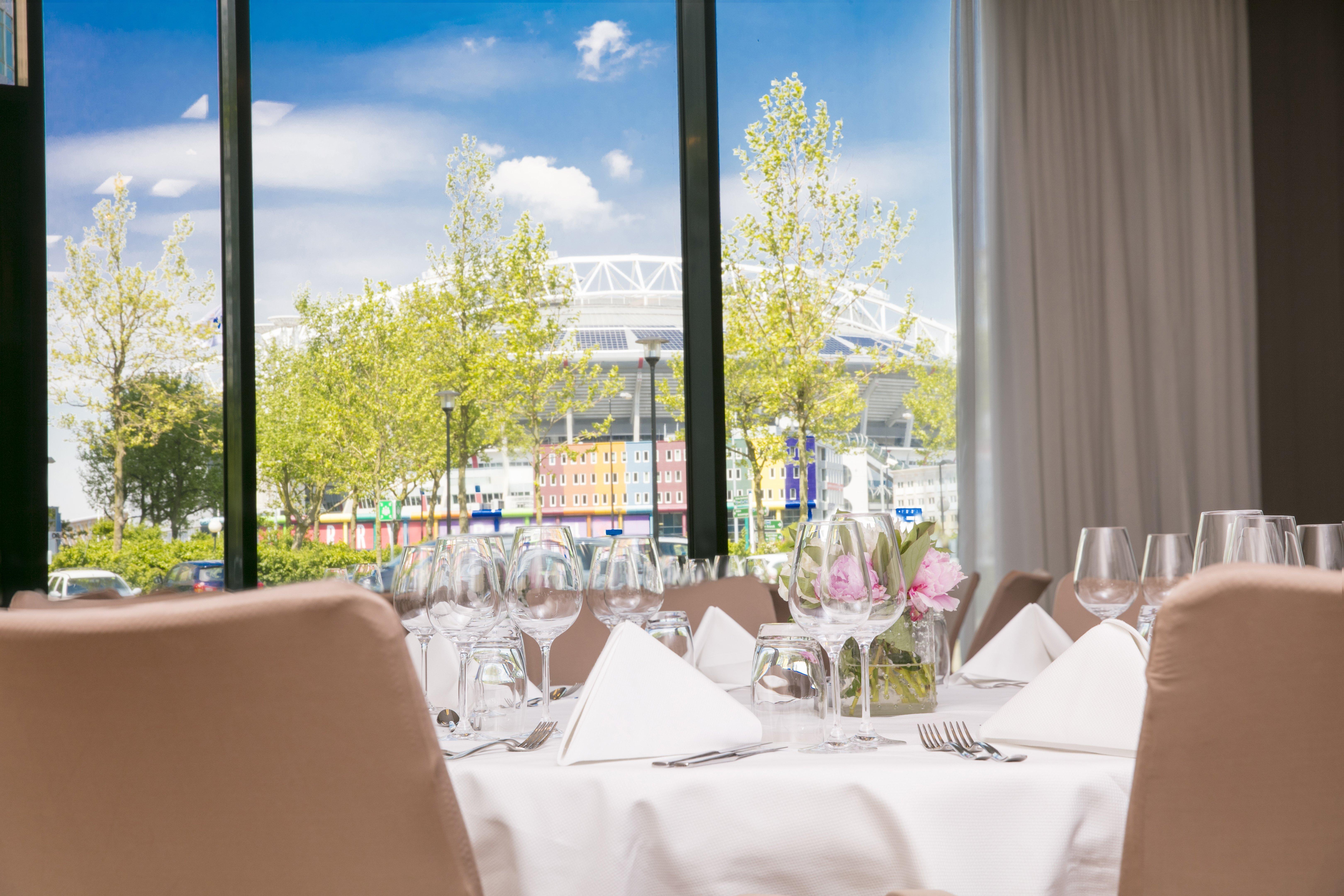 Holiday Inn Amsterdam - Arena Towers By Ihg Esterno foto